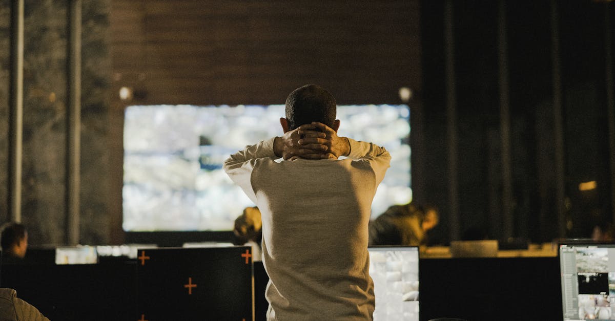 百度云实名账号：实名认证是否该作为政治参与的必要条件？