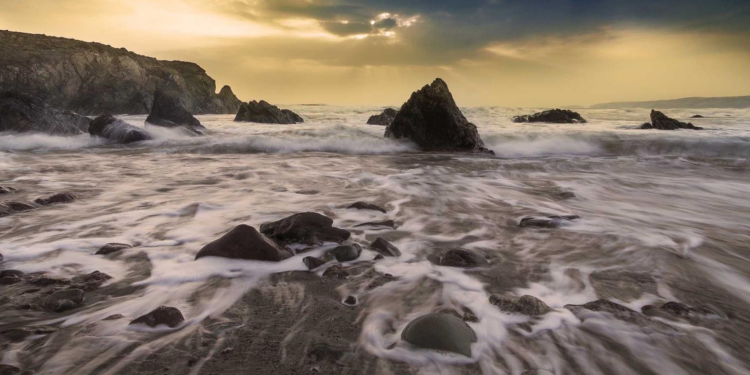 ORIS豪利时草莓双爆珠（细）：注册个食品代理公司