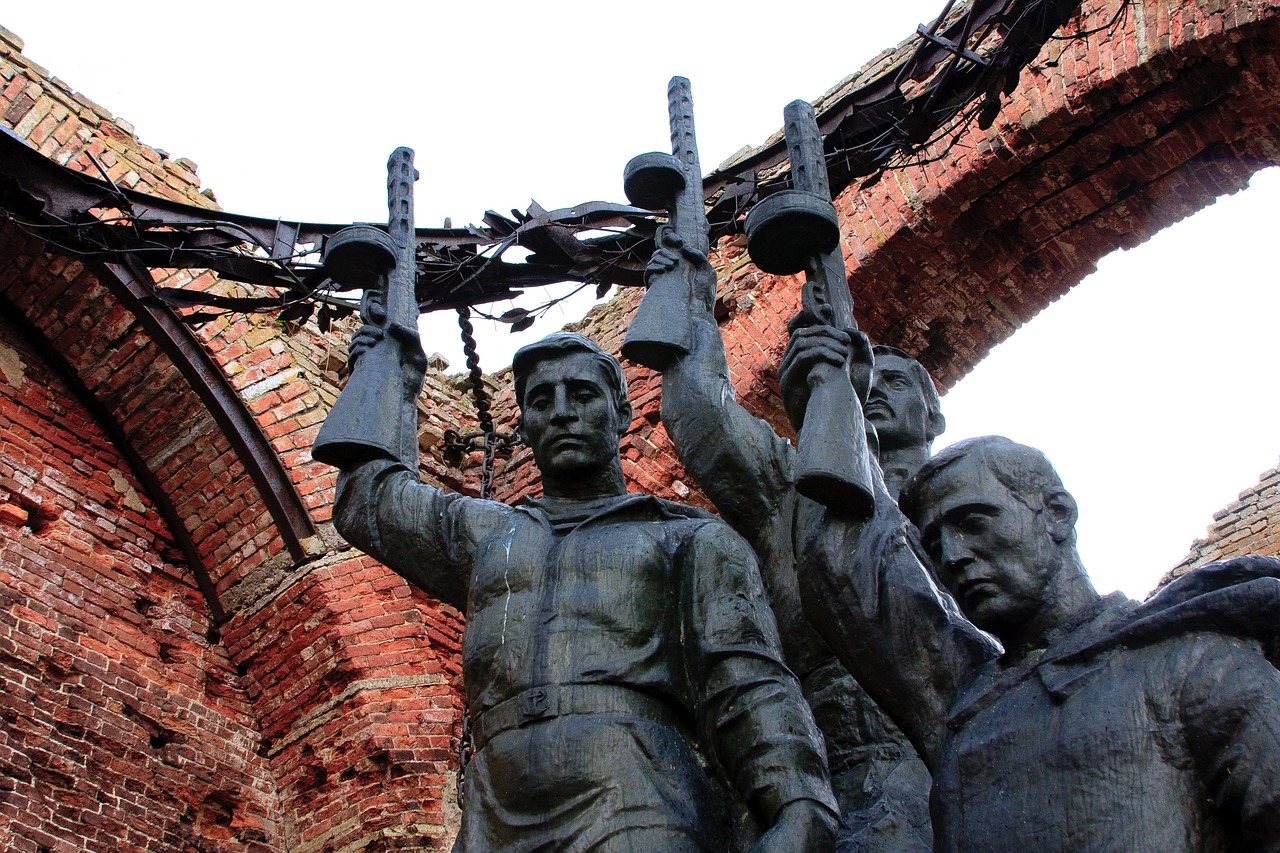 英雄棋士团：手机微信注册秀米账号